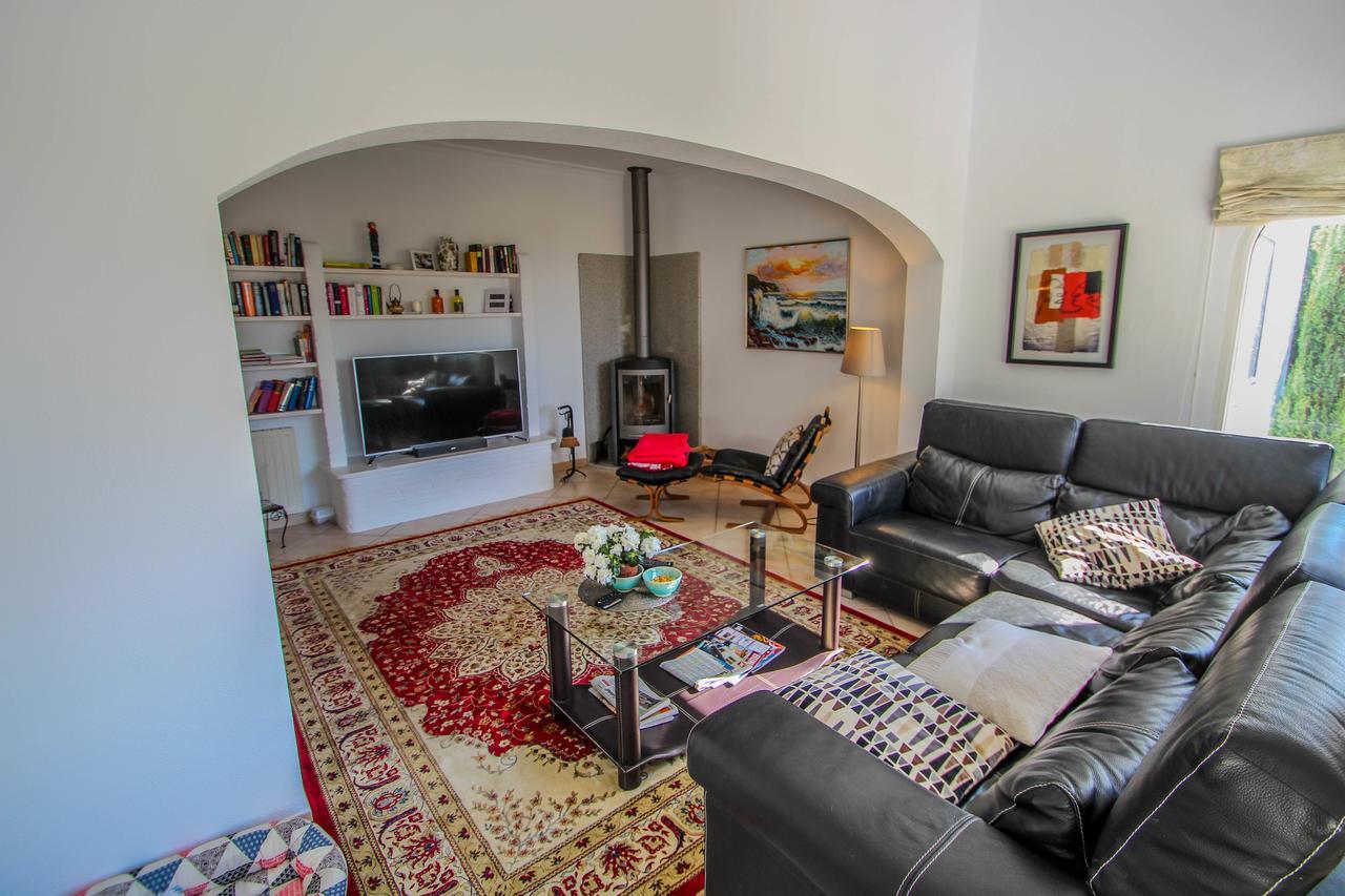 Susi - With Private Swimming Pool In *