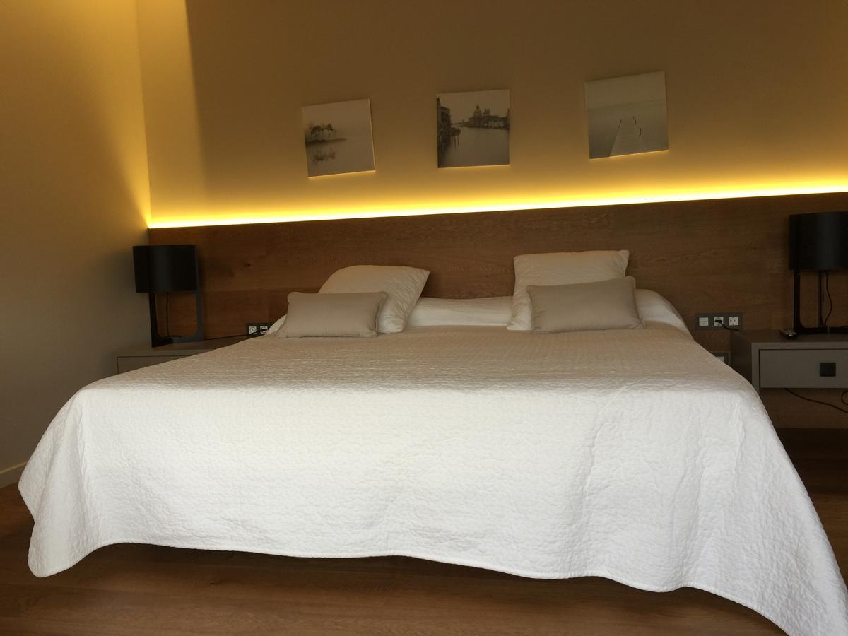 Hotel La De Rus