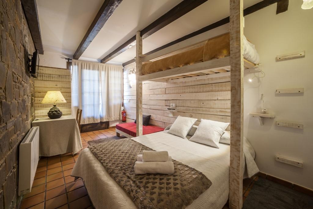Boi Romanic Hostal *