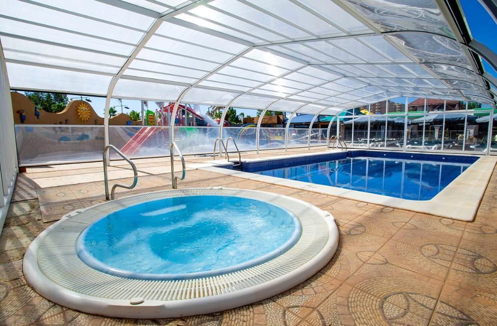 Camping & Oasis 4*