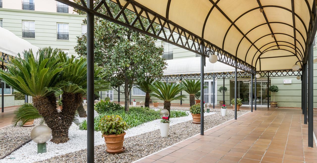 Hotel Ilunion Alcora Sevilla