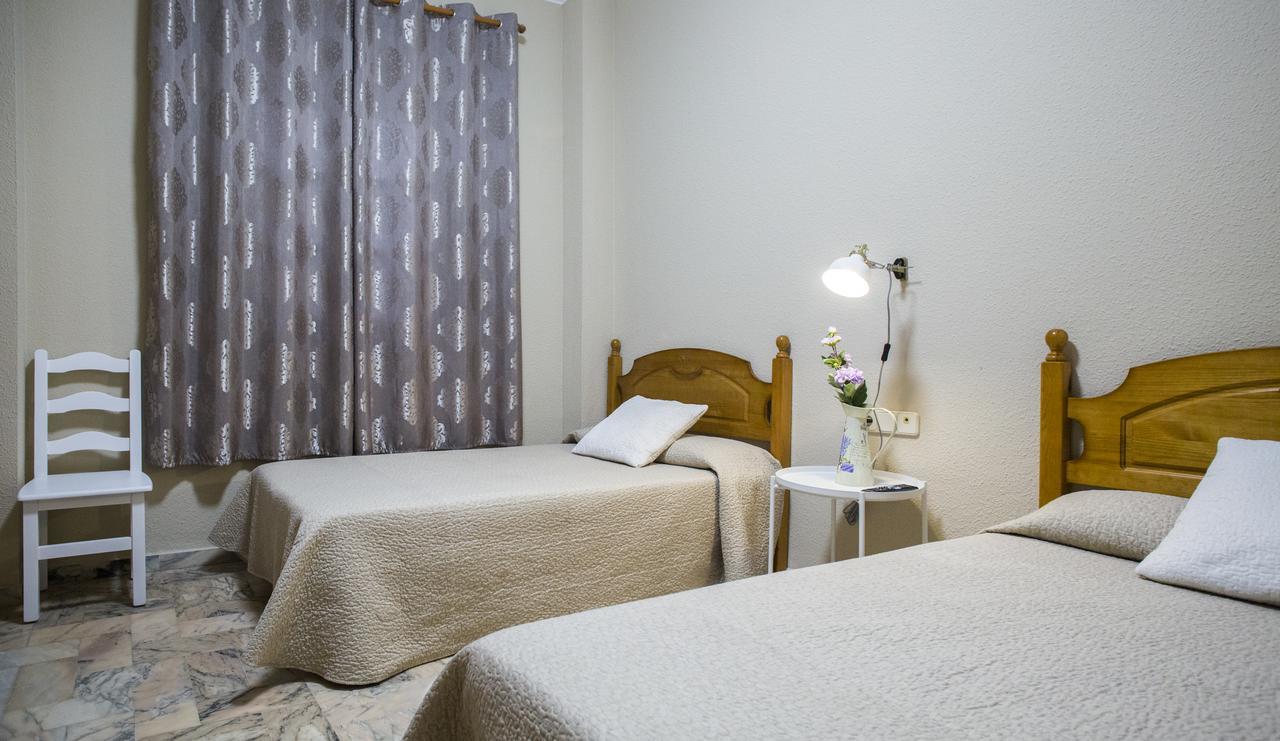 Mairena Hotel 2*