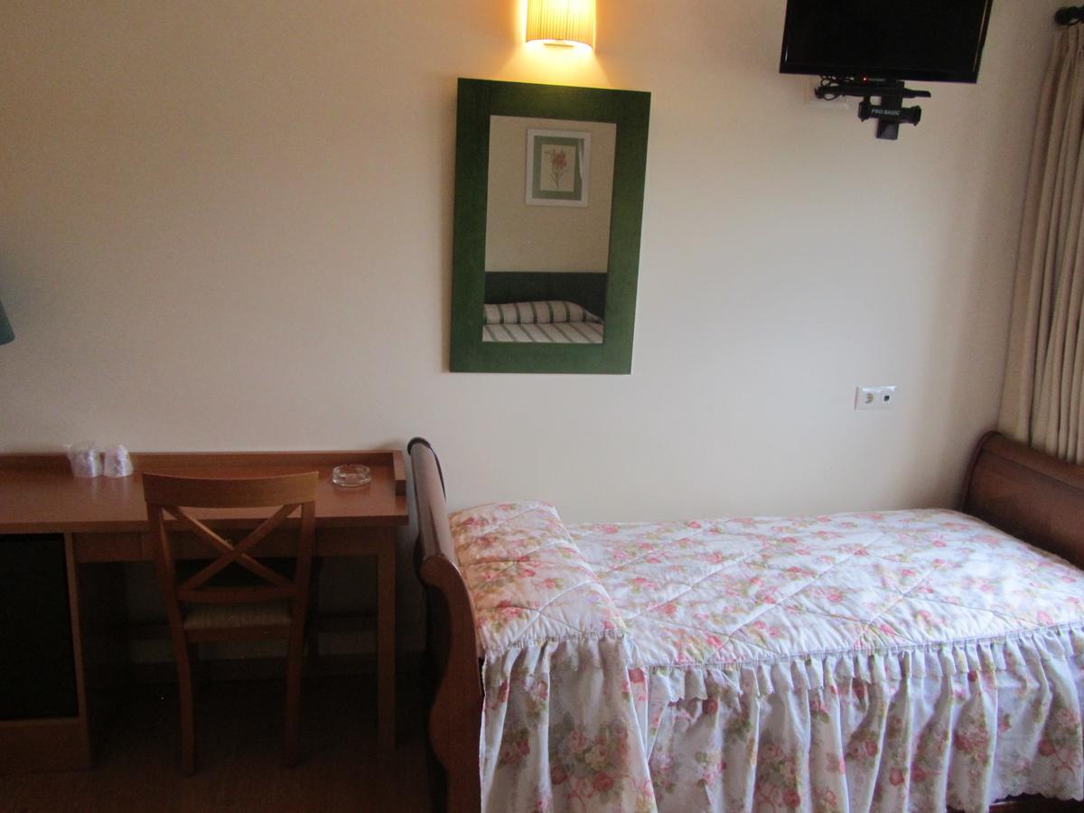 Hotel Galayos Hoyos del Espino