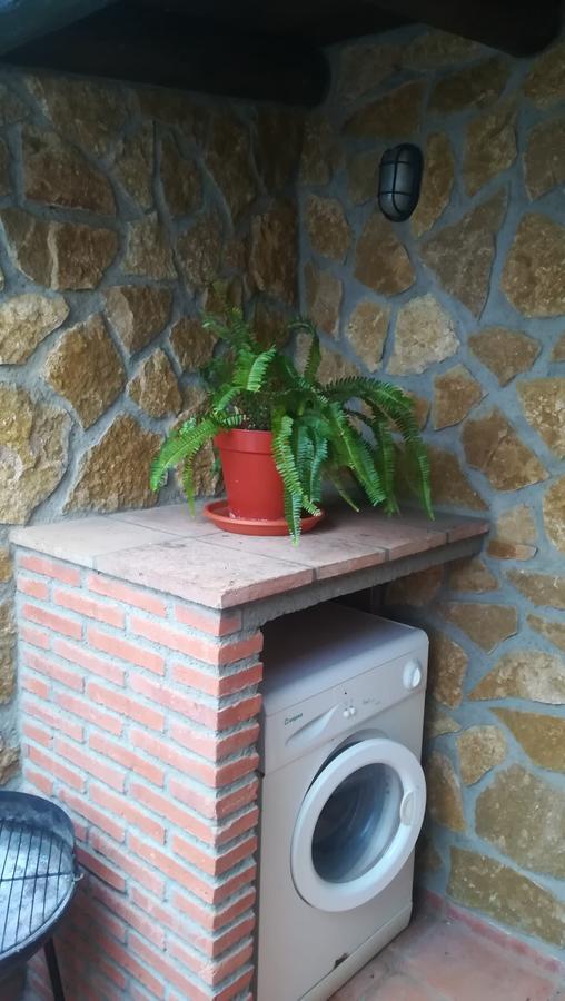 4 Lunas