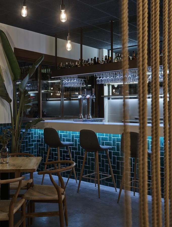 Gastrobar Carmelo Guest house