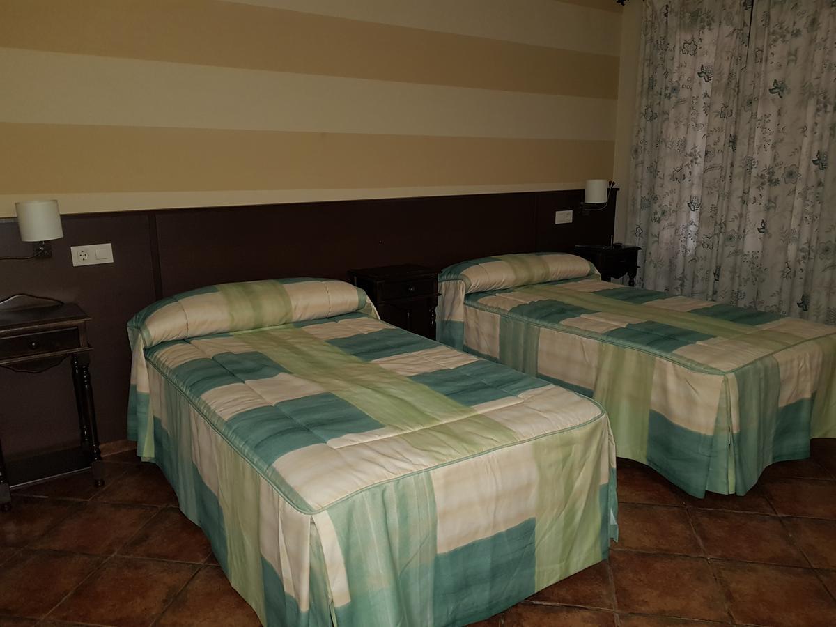 Rey Sancho Iv Hotel 2*