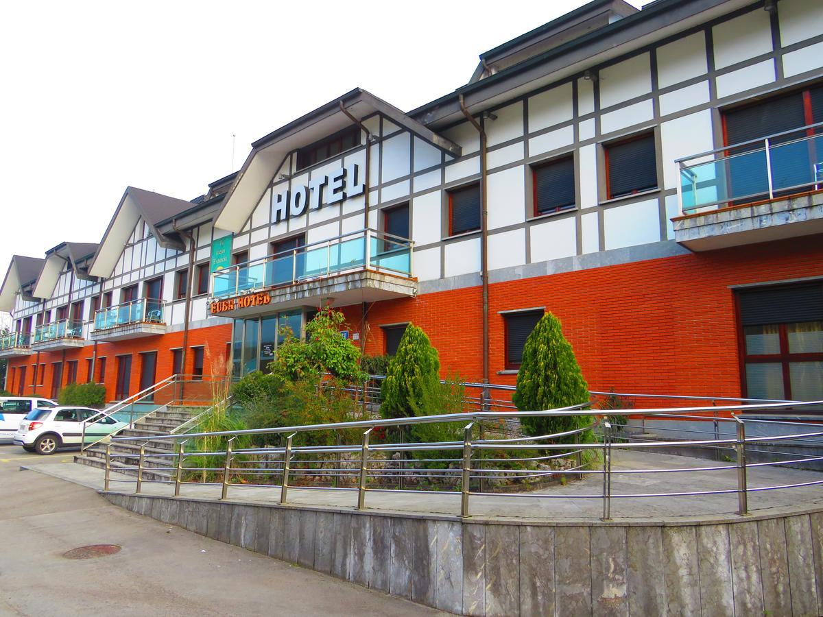 Hotel Euba 3*