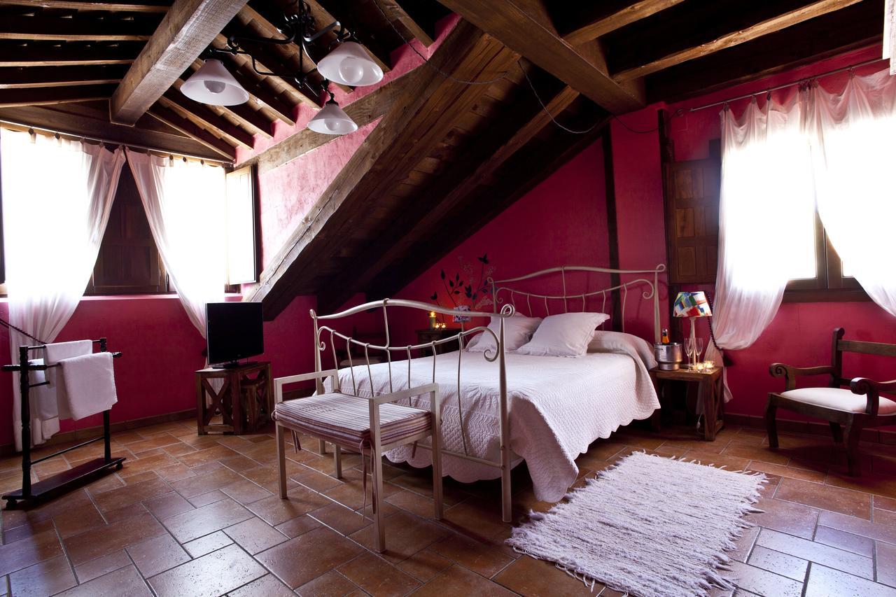 Hotel El Rincón De Hoces Del Duratón 4*