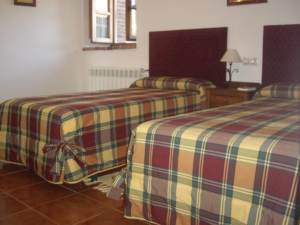 Casa De Aldea La Casona De Los Valles 3*