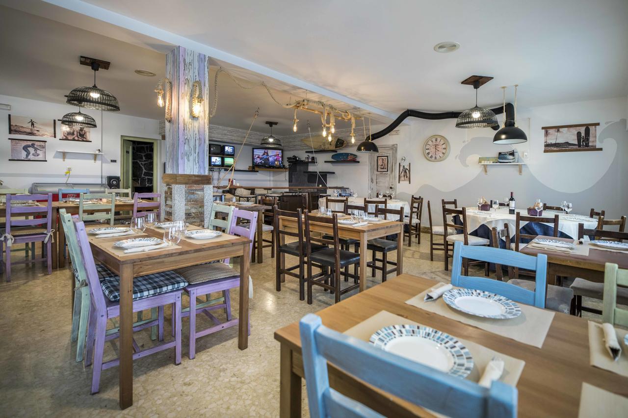 Guest house Dukes Playa de Bascuas