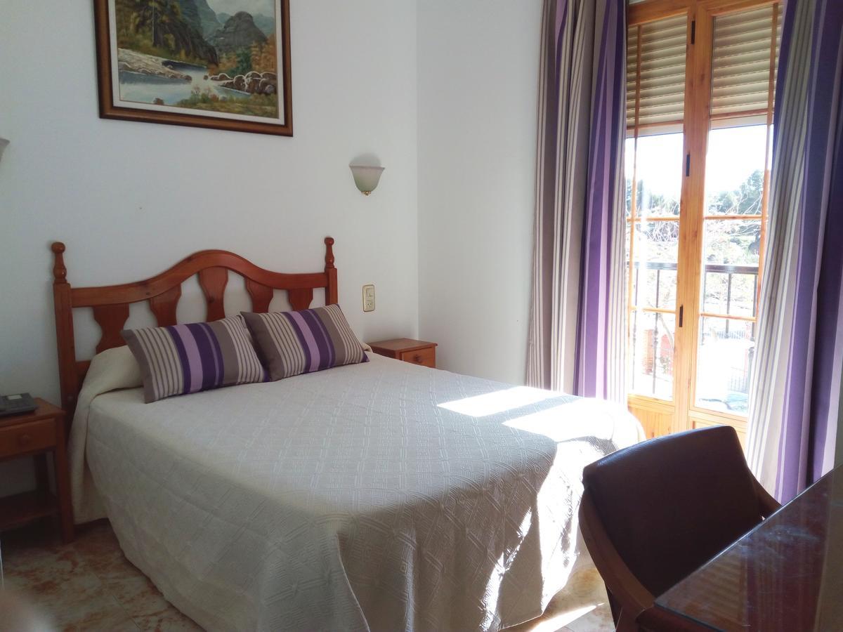 Guest house Rural Montual 2*