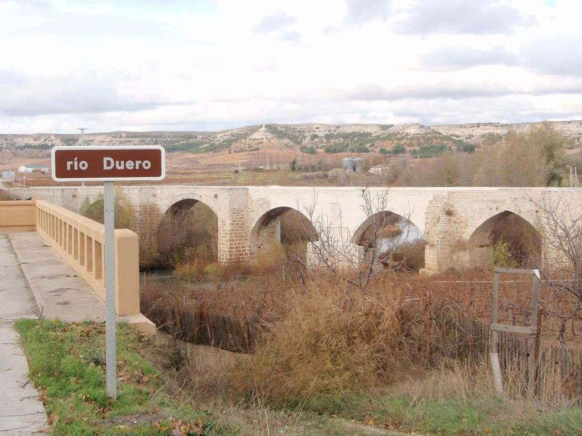 Rural Pueblo De La Ribera *