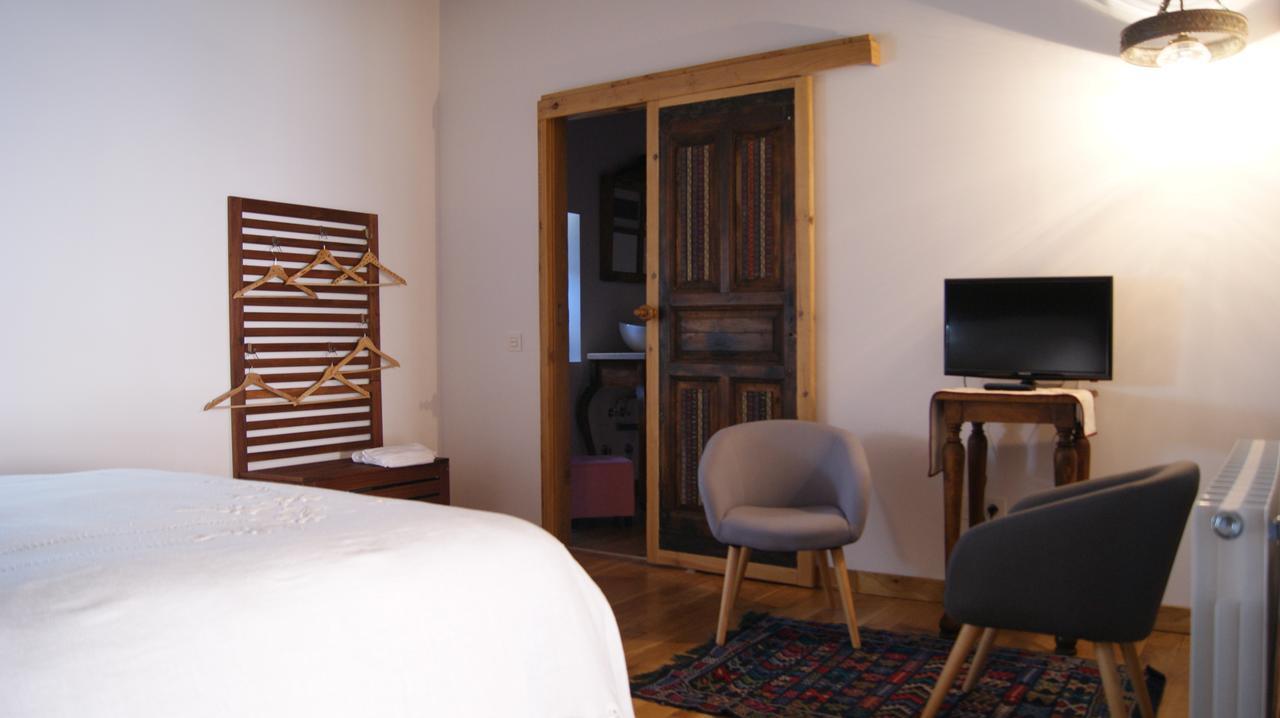 Hotel Rural Campares