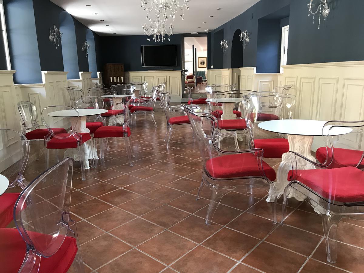 Rural Eloy Hotel 3*
