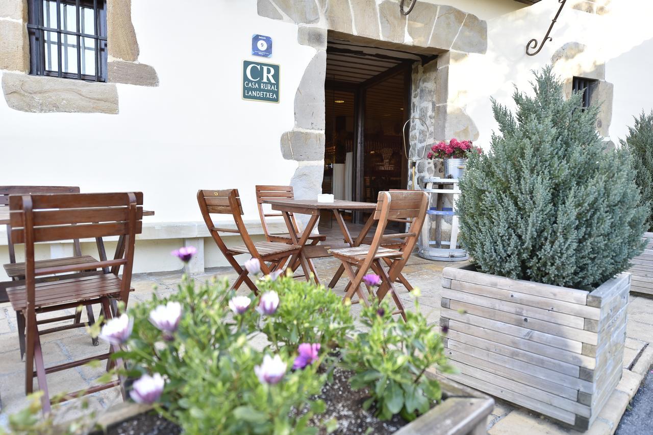 Batzarki Hotel
