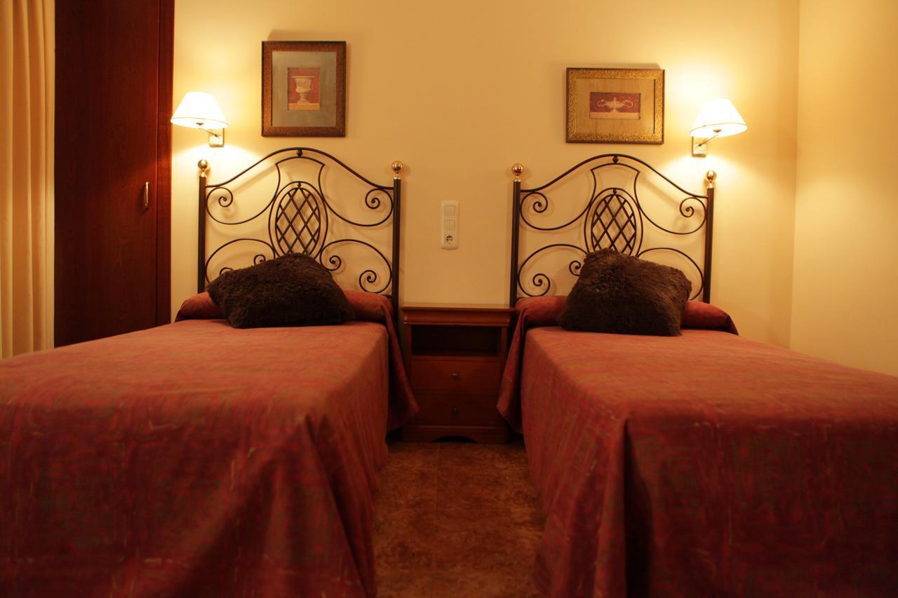 Hotel Los Arcos 2*