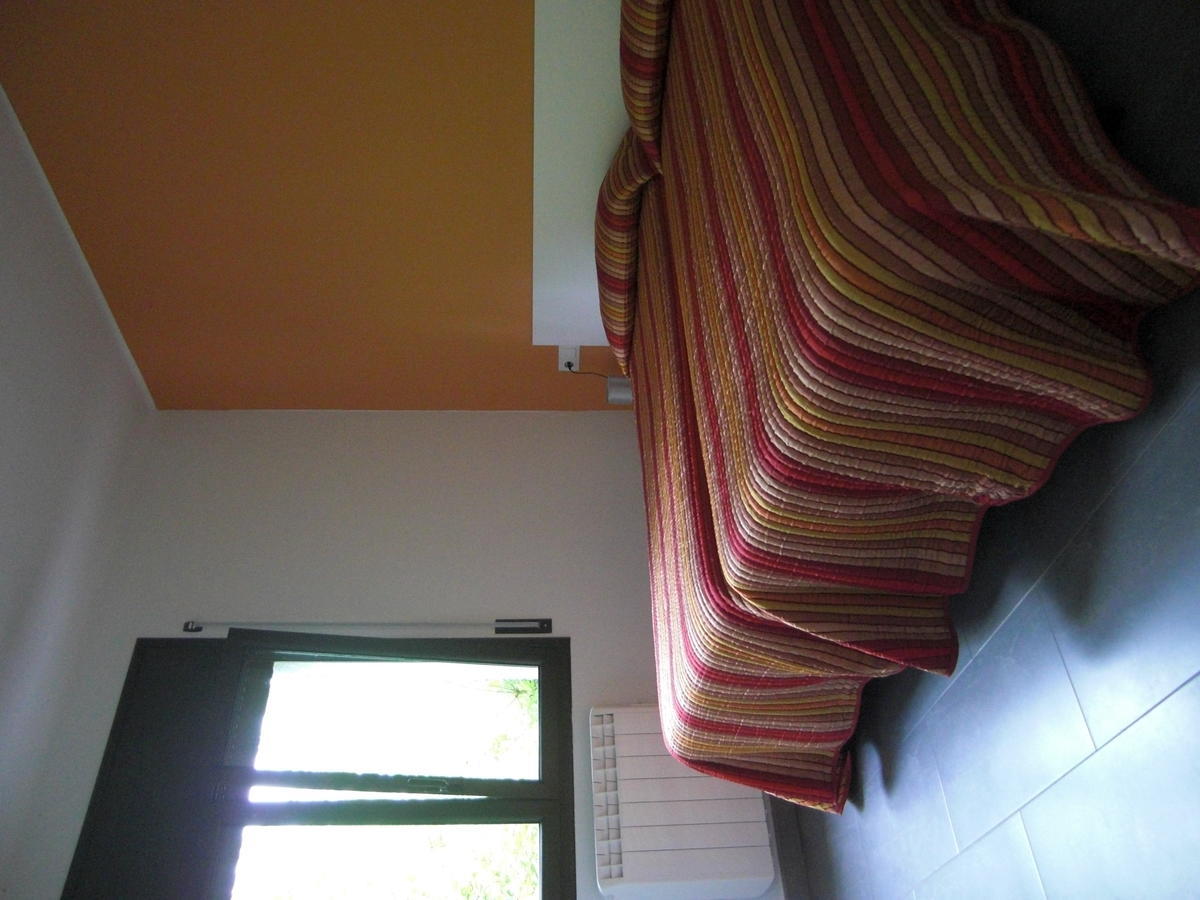 Carmelita Apartahotel