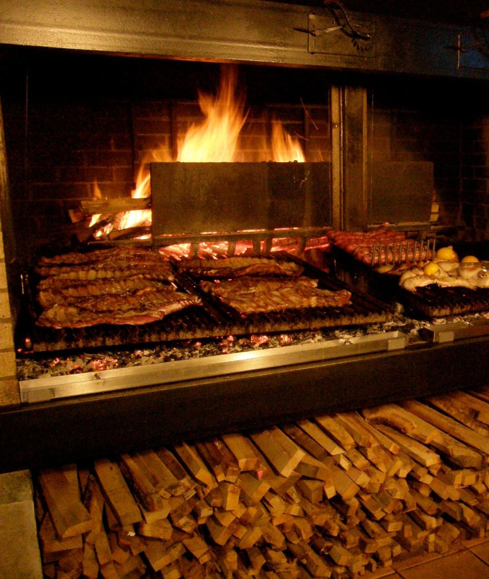 Hotel Parrilla El Zangano Boal