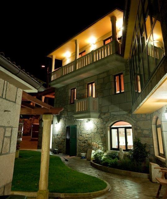 Río Sil Apartahotel Sober