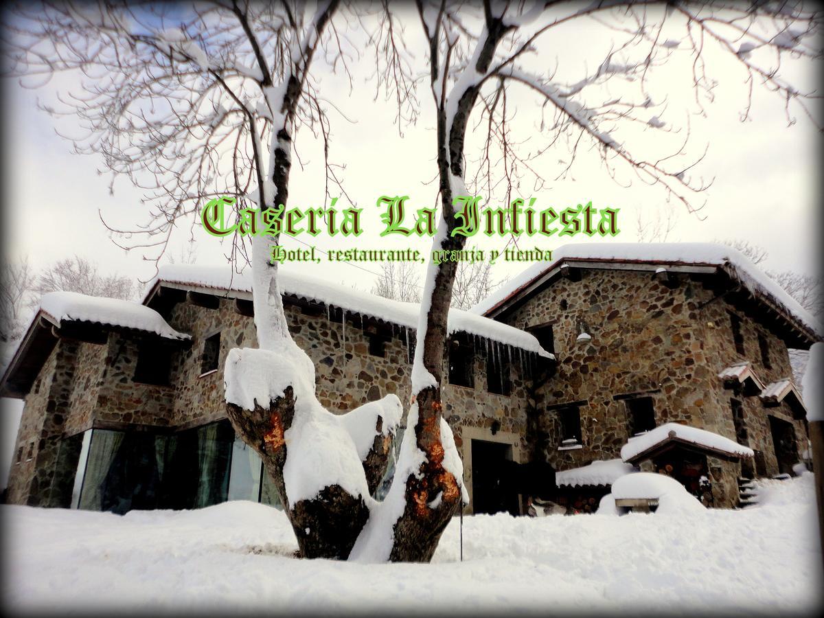 Hotel Caseria La Infiesta 3*
