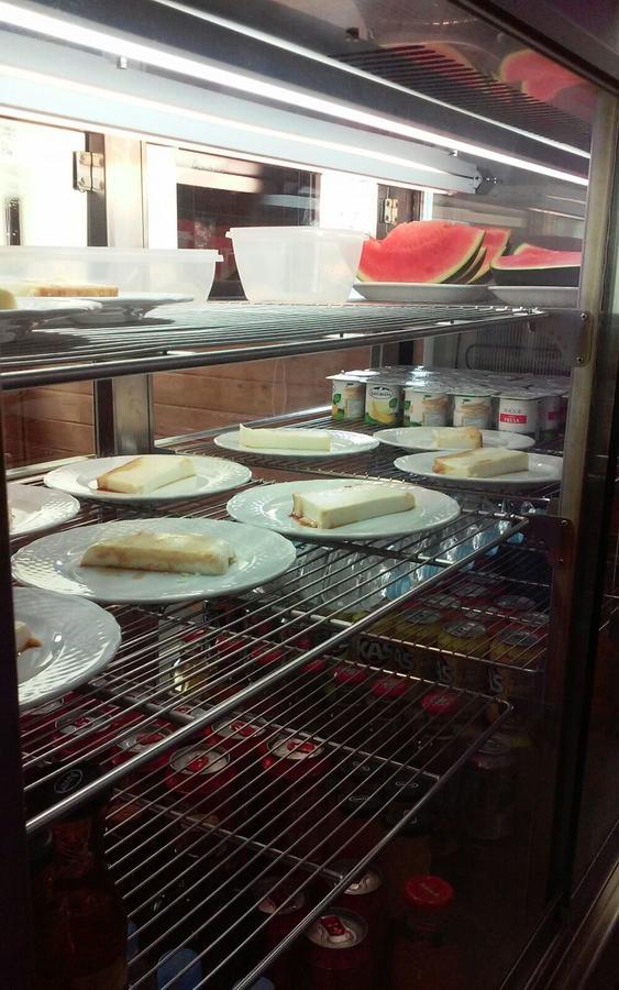 Hostal De