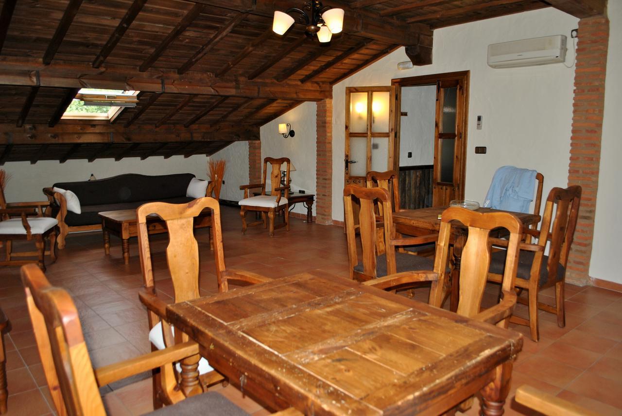 Hotel De Berzocana