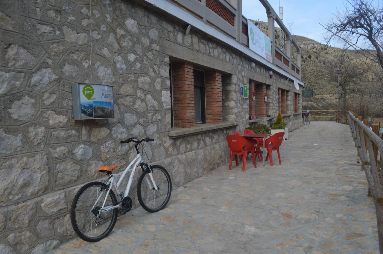 De * Aliaga