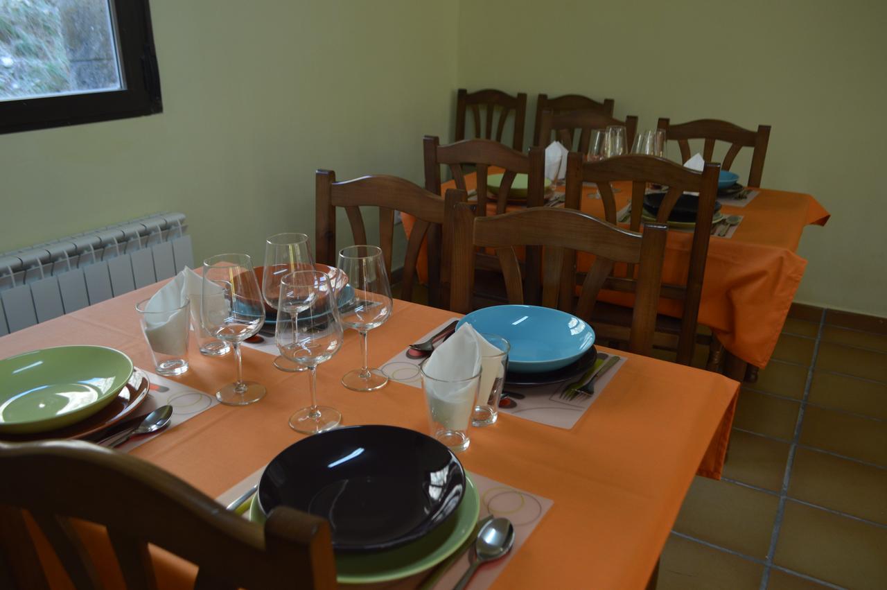 Hostal De
