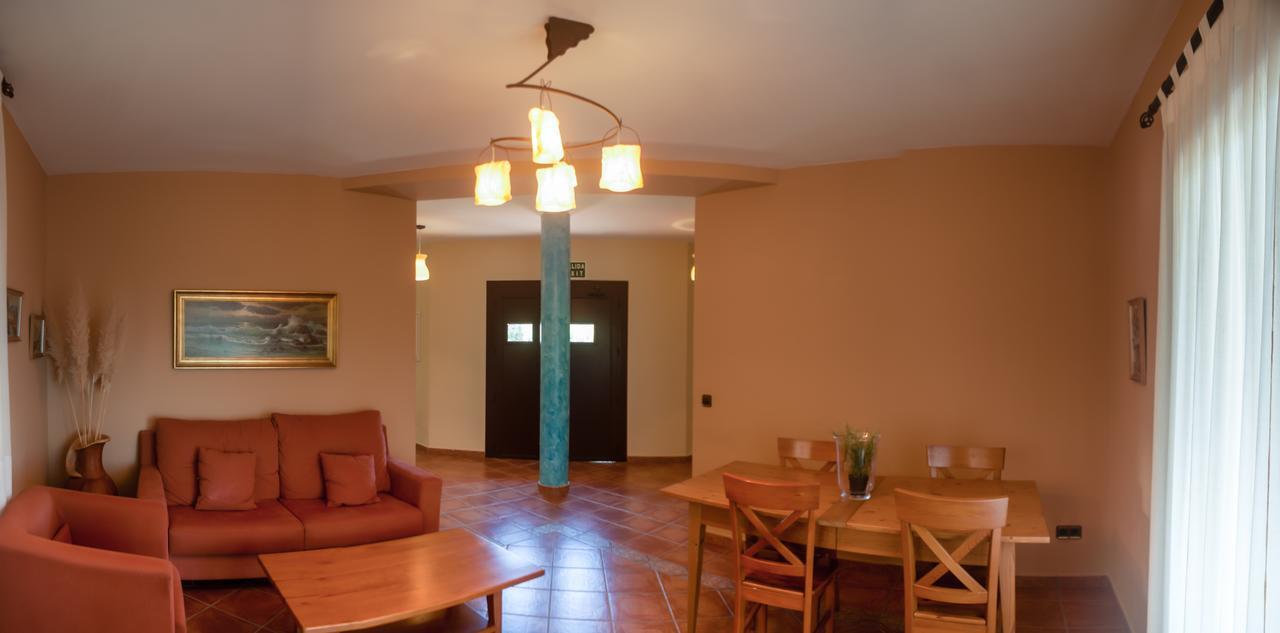 Hotel Rural La Yagona Entrala