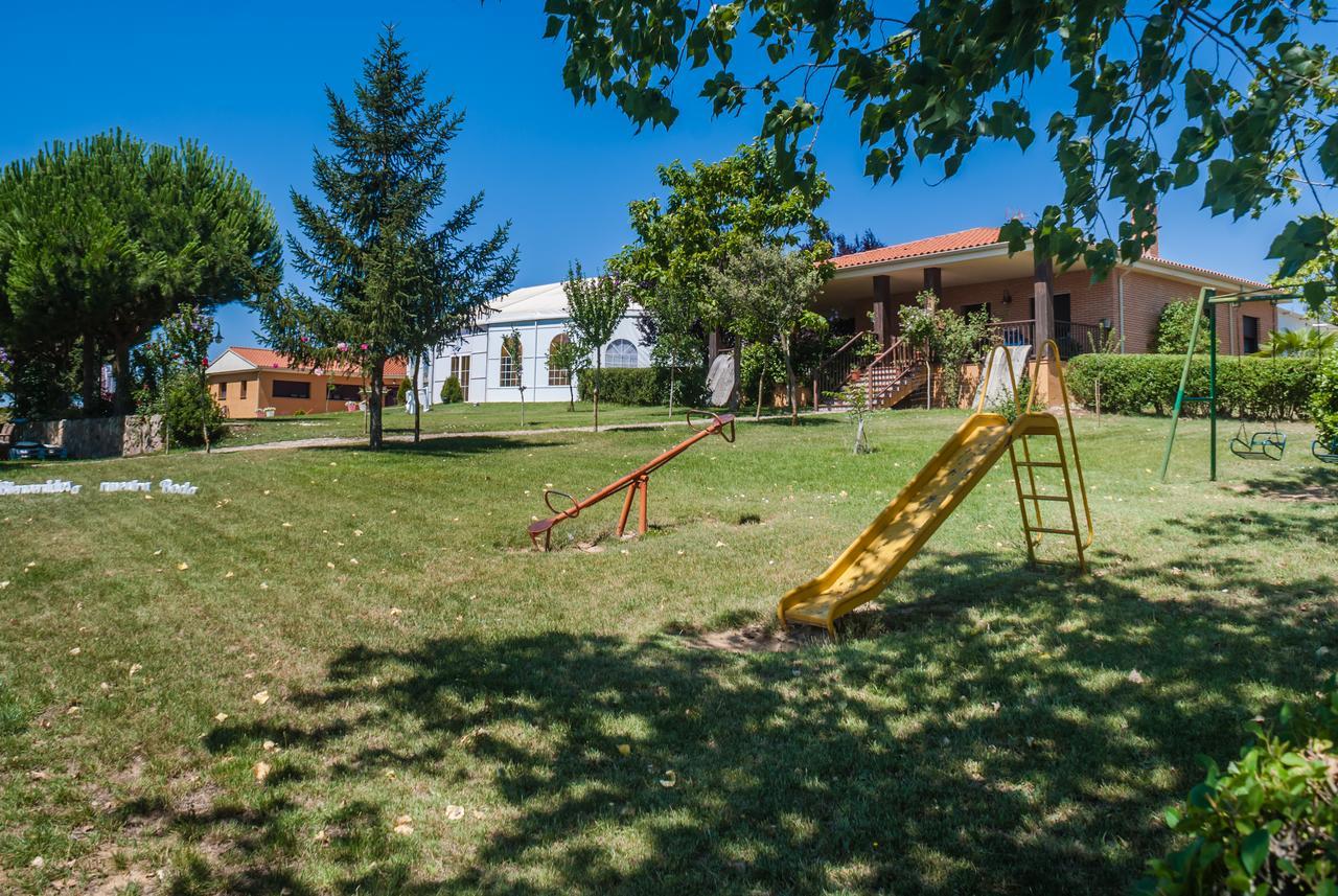 Rural La Yagona Hotel Entrala