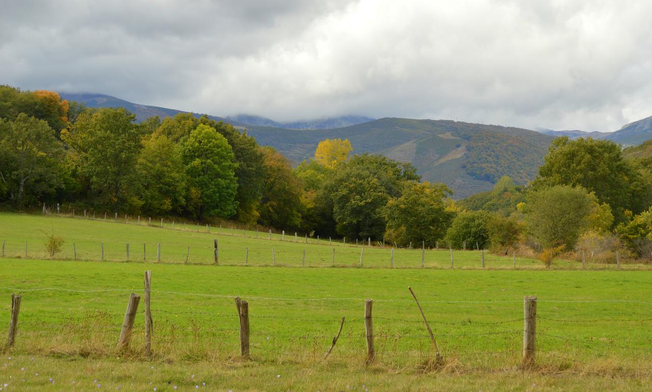 Indianas Hostal Villar (Hermandad de Campoo de Suso)