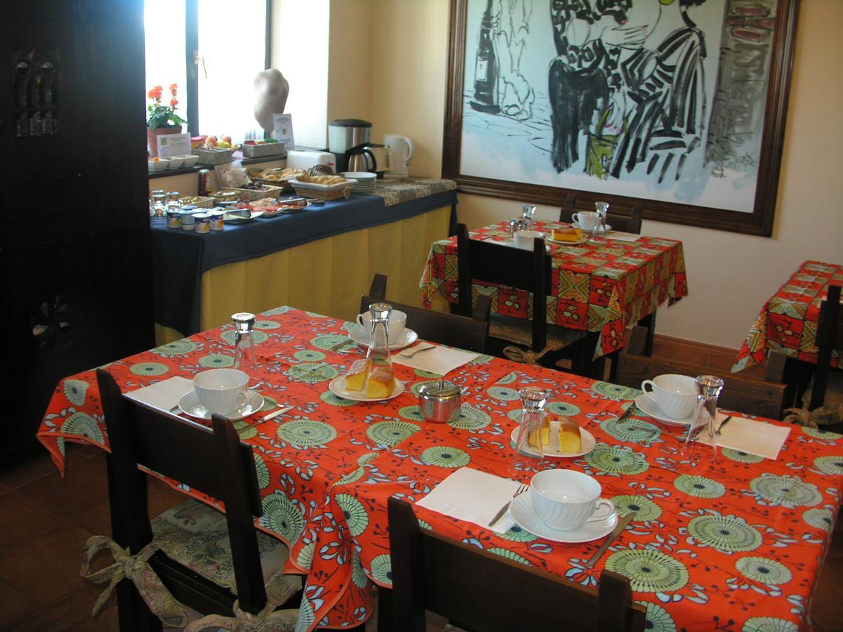 Inn Las Quintas 3*