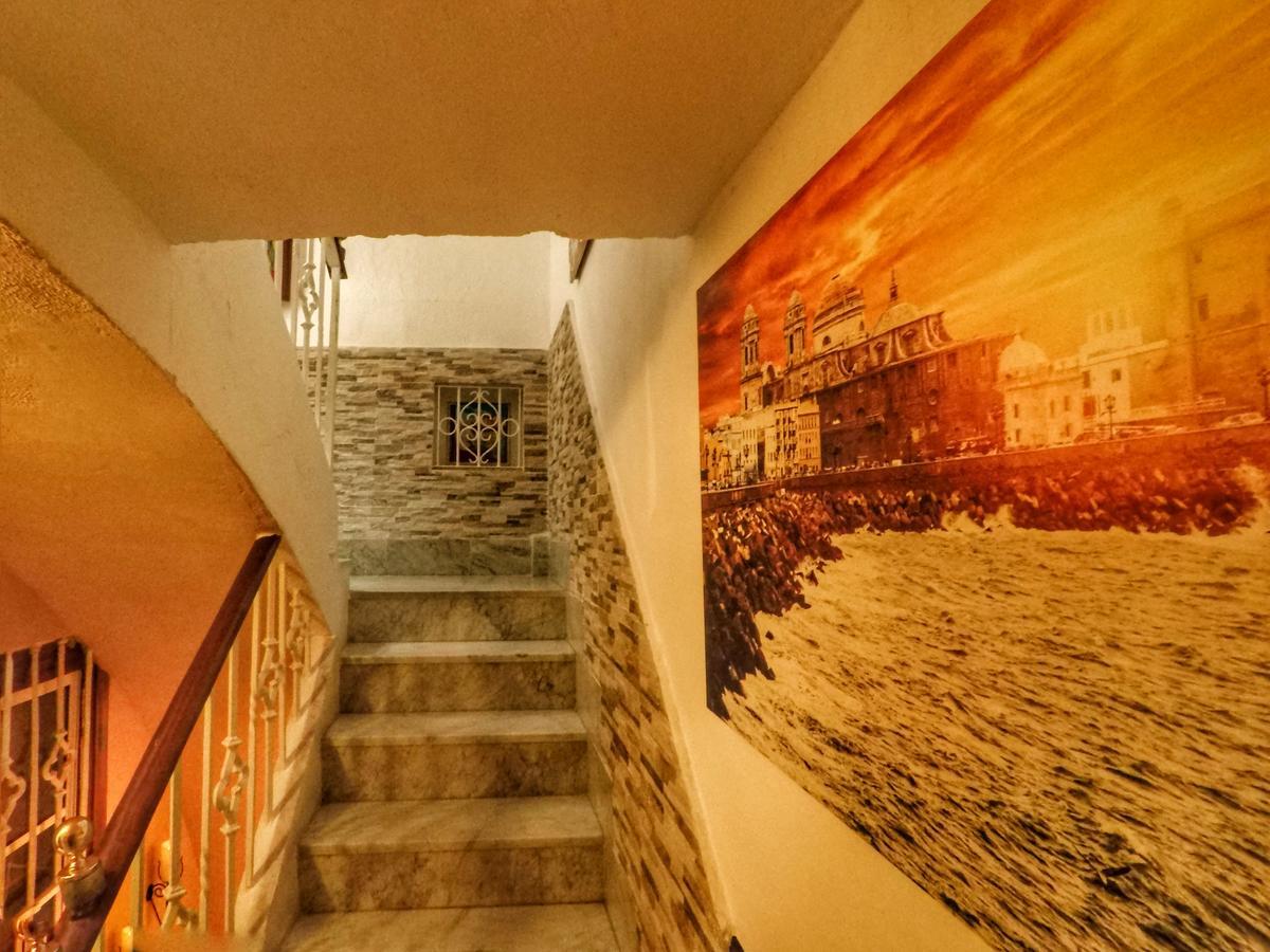 Inn Spanish Galleon Cádiz