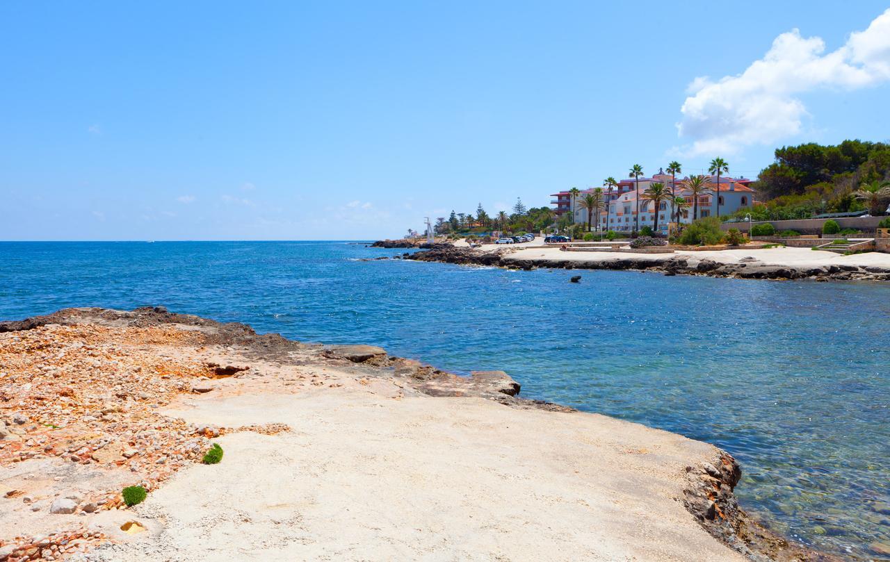 Mr Hotelet De La Racona & Hotel 3*