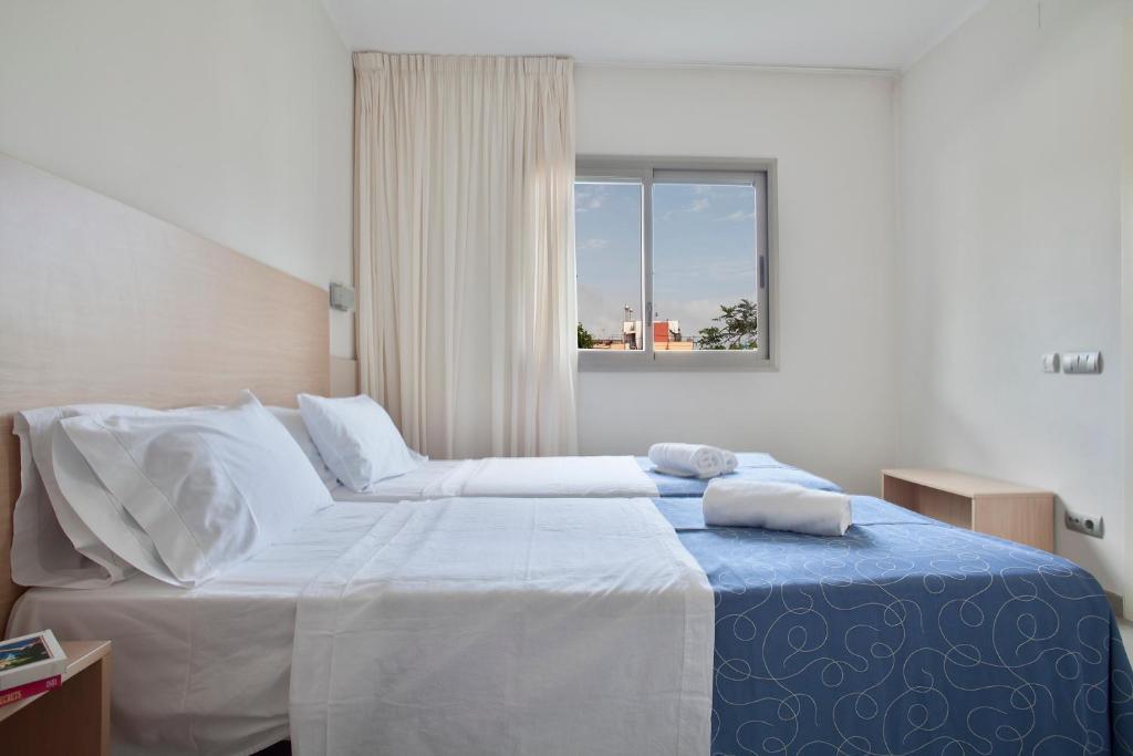 Castellmar Apartment *