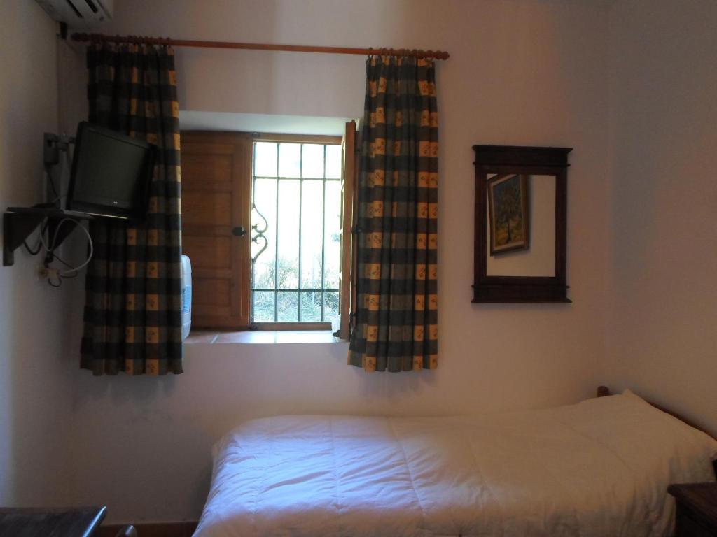 Molino Cuatro Paradas Hotel Benaojan