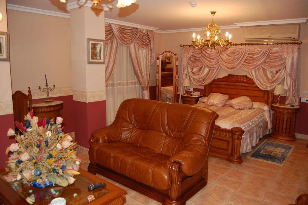 Hotel Flor De La Mancha 3*