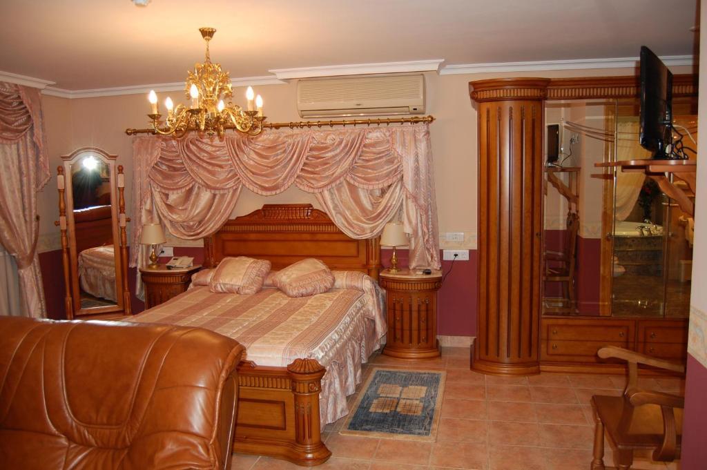 Flor De La Mancha Hotel 3*