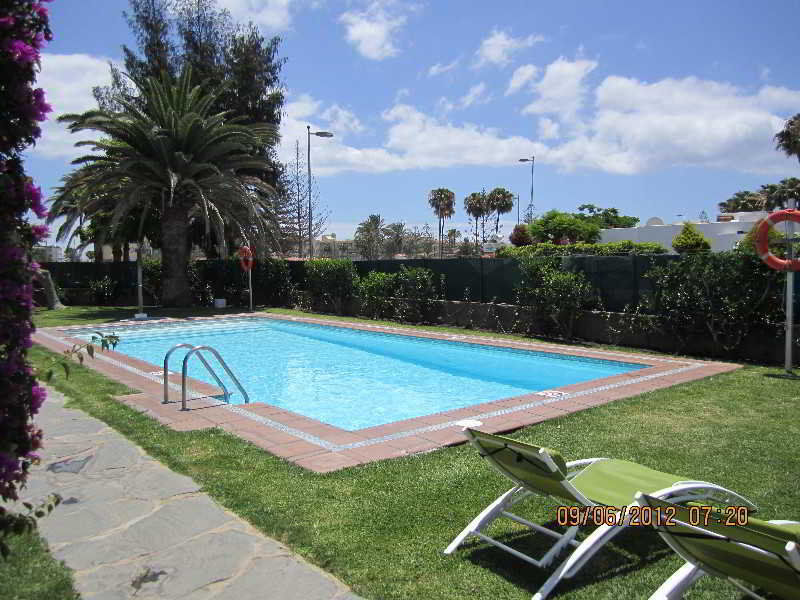 Fahana - Gay Men Only (adults Only) 5*
