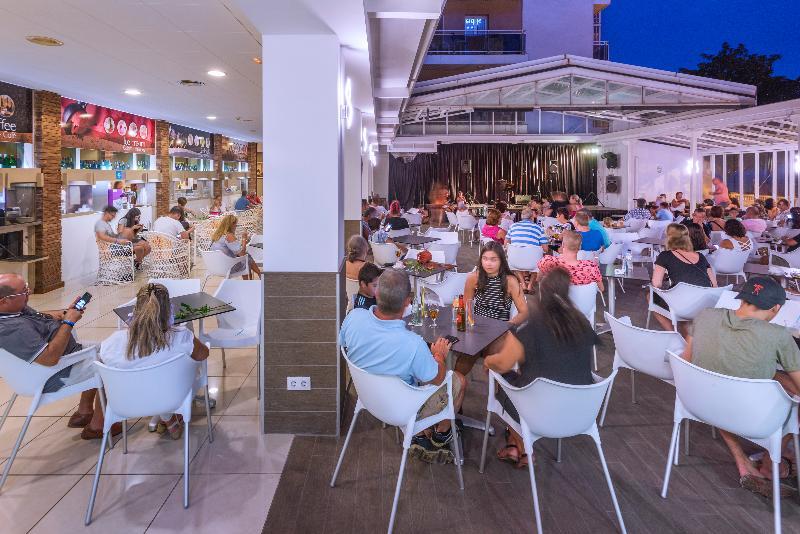Sorra Daurada Splash Hotel