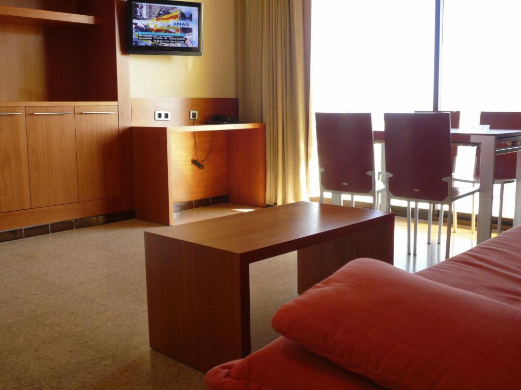 Fisa & Hotel 2*