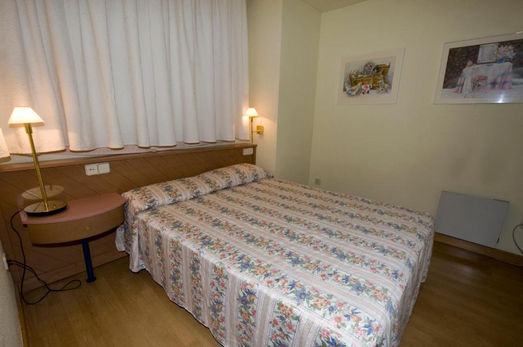 Apartamento Pessets Adelaida Sort