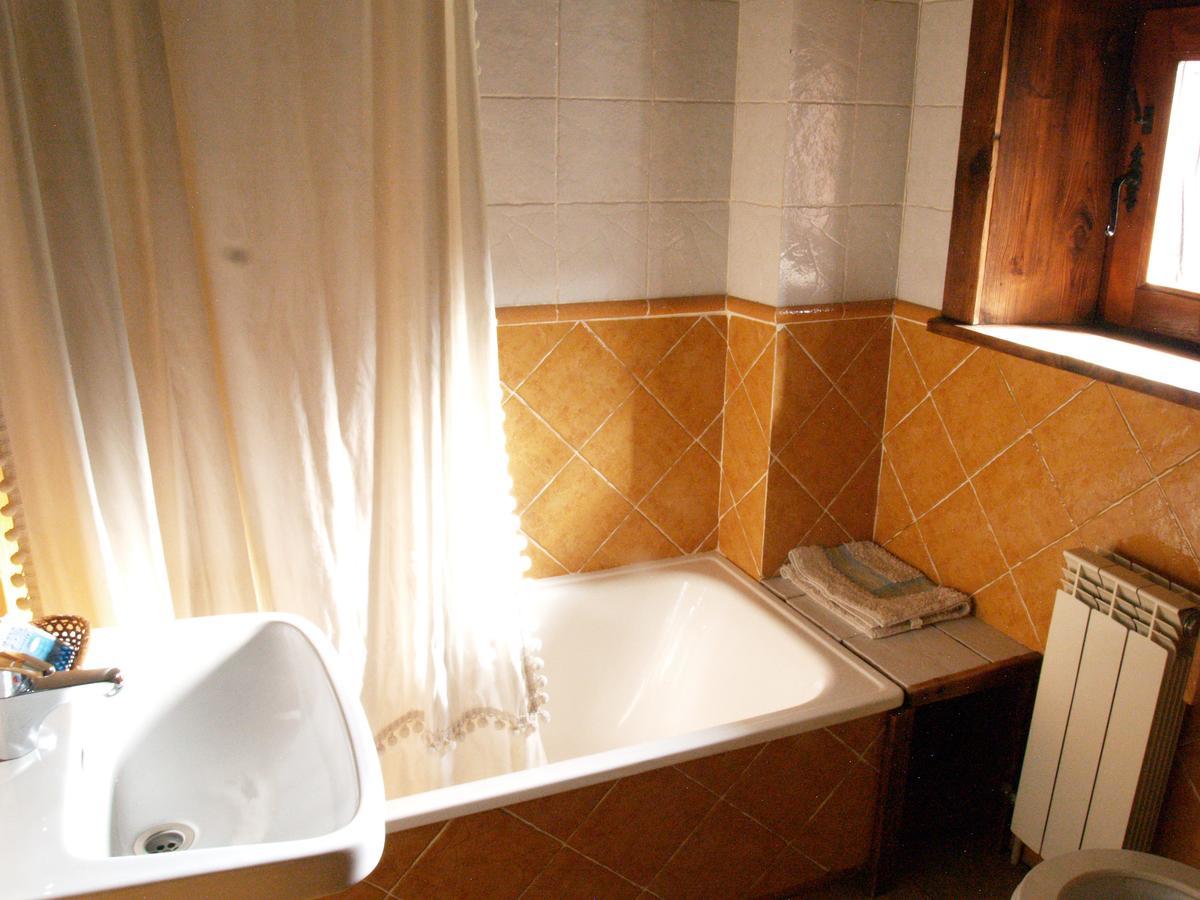 Casa Rural La Catedral De La Montana Country house Lois