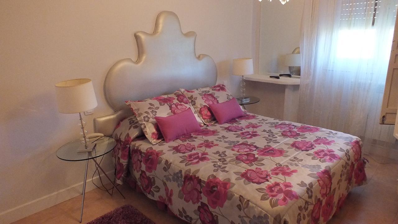El Pomar Guest house Novales