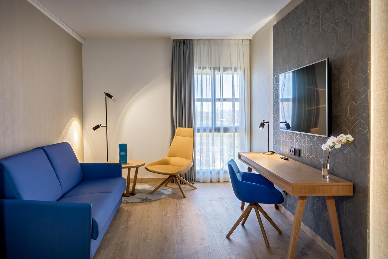 Hotel Barceló V Centenario 4*