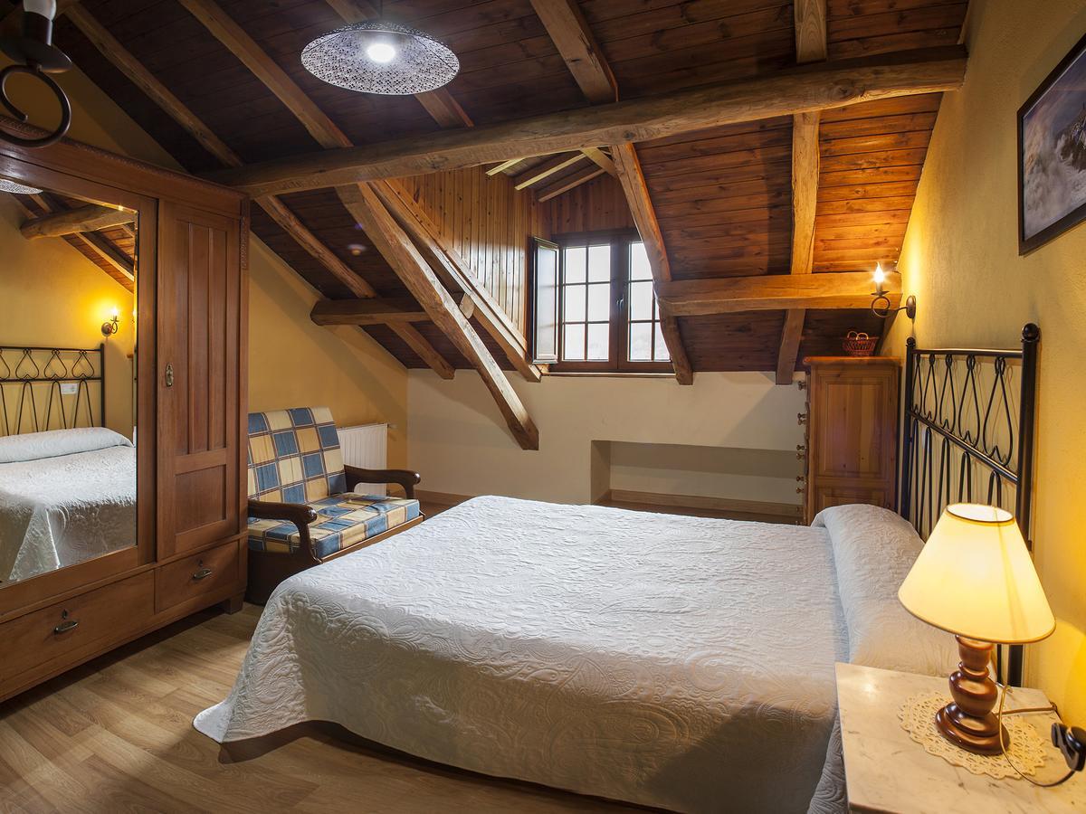 Casa De Aldea Carboneiro Naraval