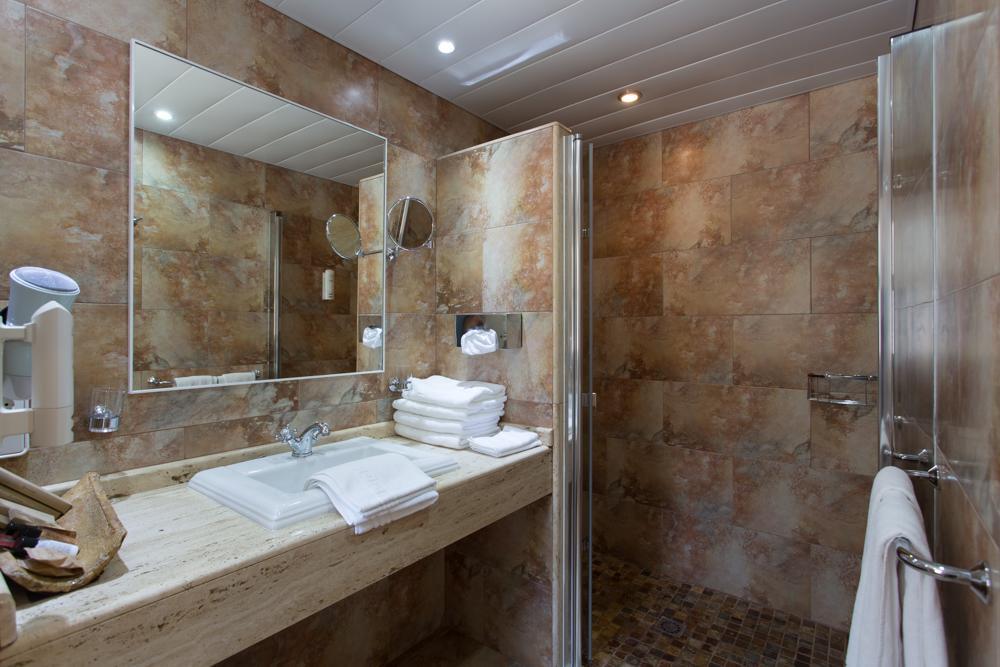 & Entre Pinos-adults Only Hotel