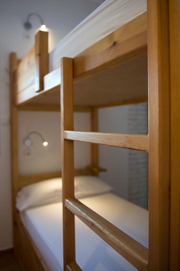 Crux Hostal