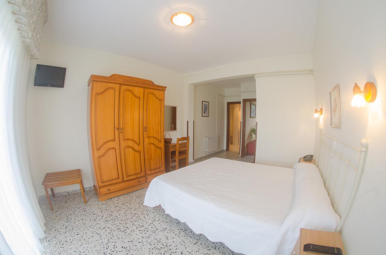 Costa De Hotel 2*