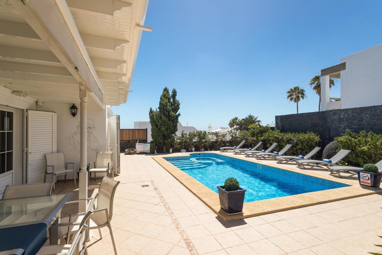 Alki Villa